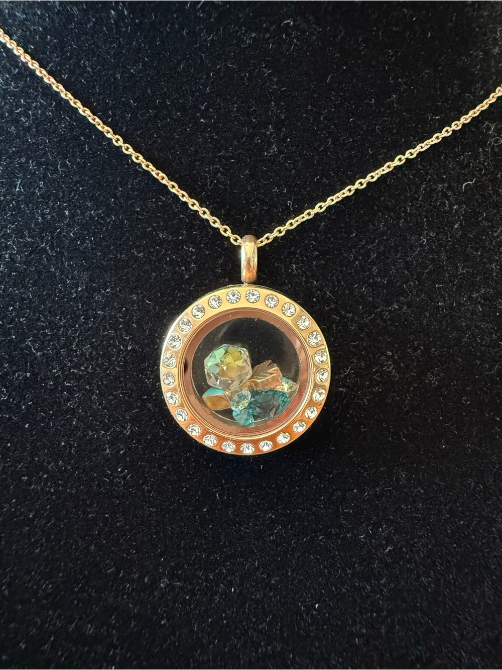Origami Owl Rose Gold Floating Crystal Locket Necklace with Blue-Green Accents